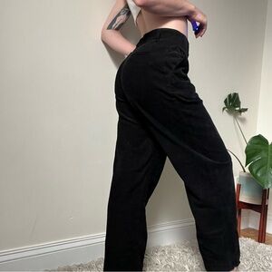 Uniqlo Black Wide-leg Corduroy Pants Women’s